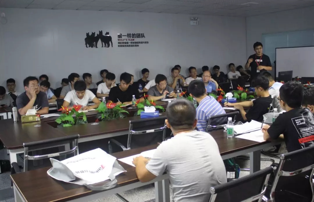 mg冰球突破·豪华版(试玩)官网首页